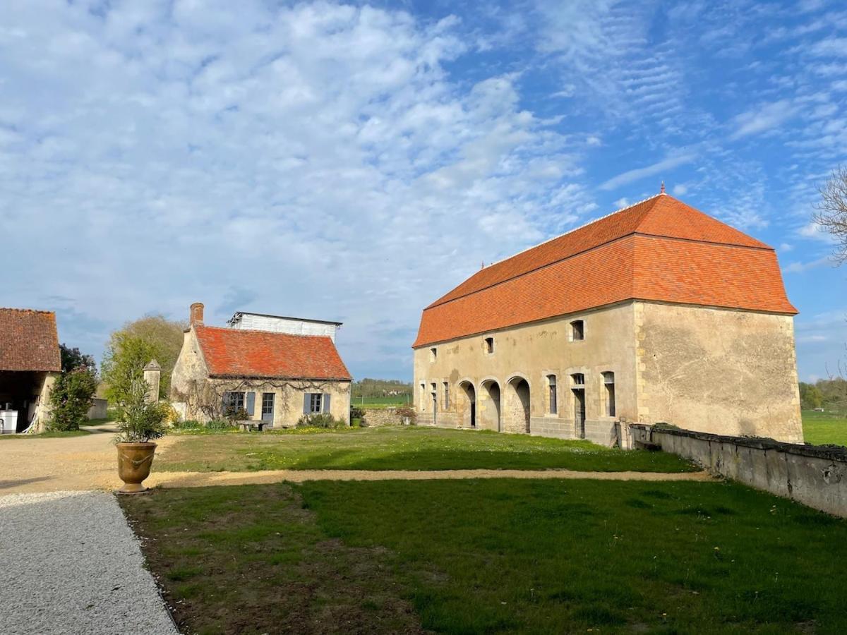 Chateau De Meauce, Gite Du Vigneron Saincaize-Meauce Exterior photo